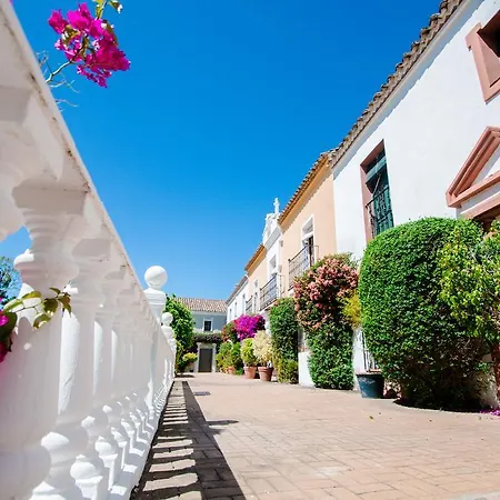 Villas At Pueblo Guadalmina 펜션 *